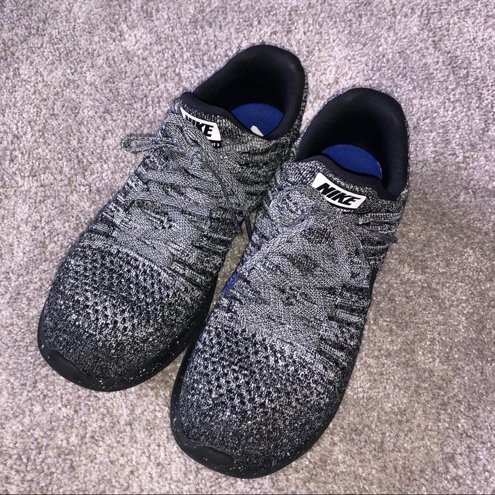 Nike Flyknit Rinning Shoe
